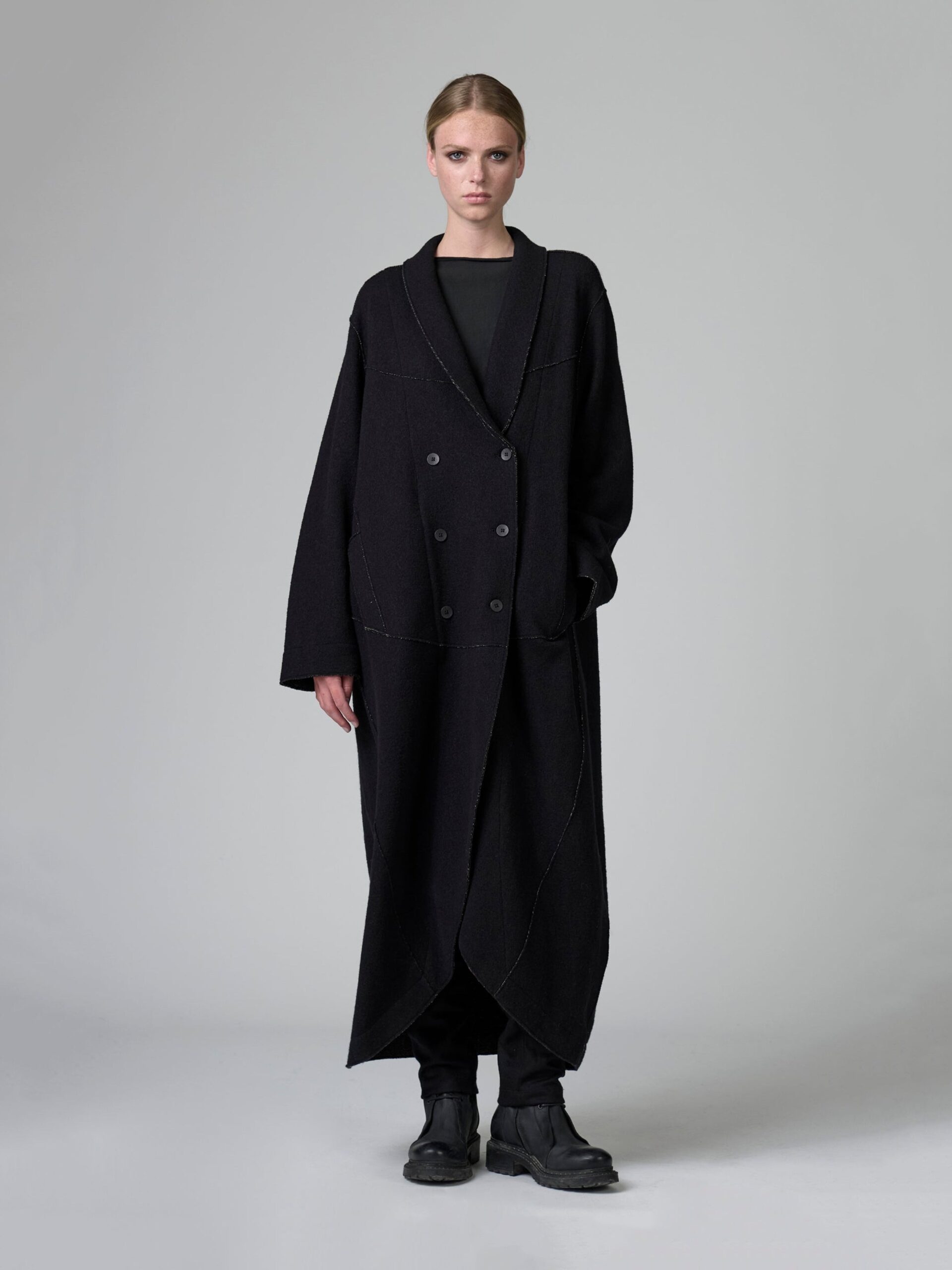DOUBLE BREASTED CHEVRON COAT BLACK - Image 2