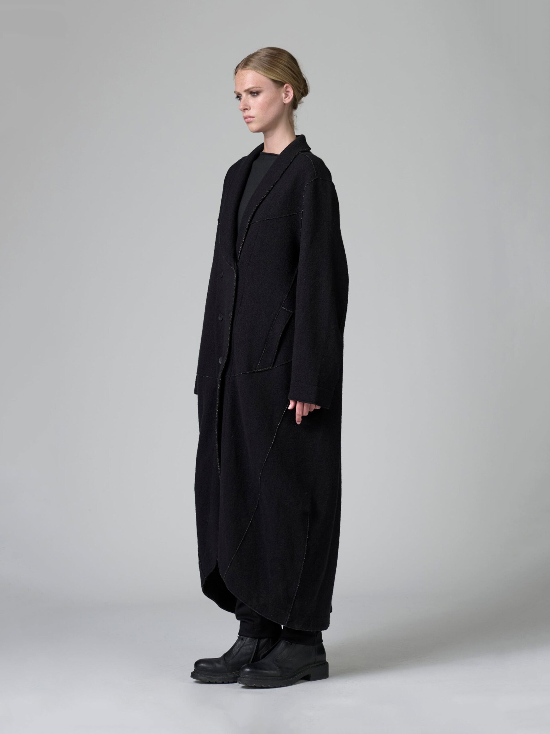 DOUBLE BREASTED CHEVRON COAT BLACK - Image 4