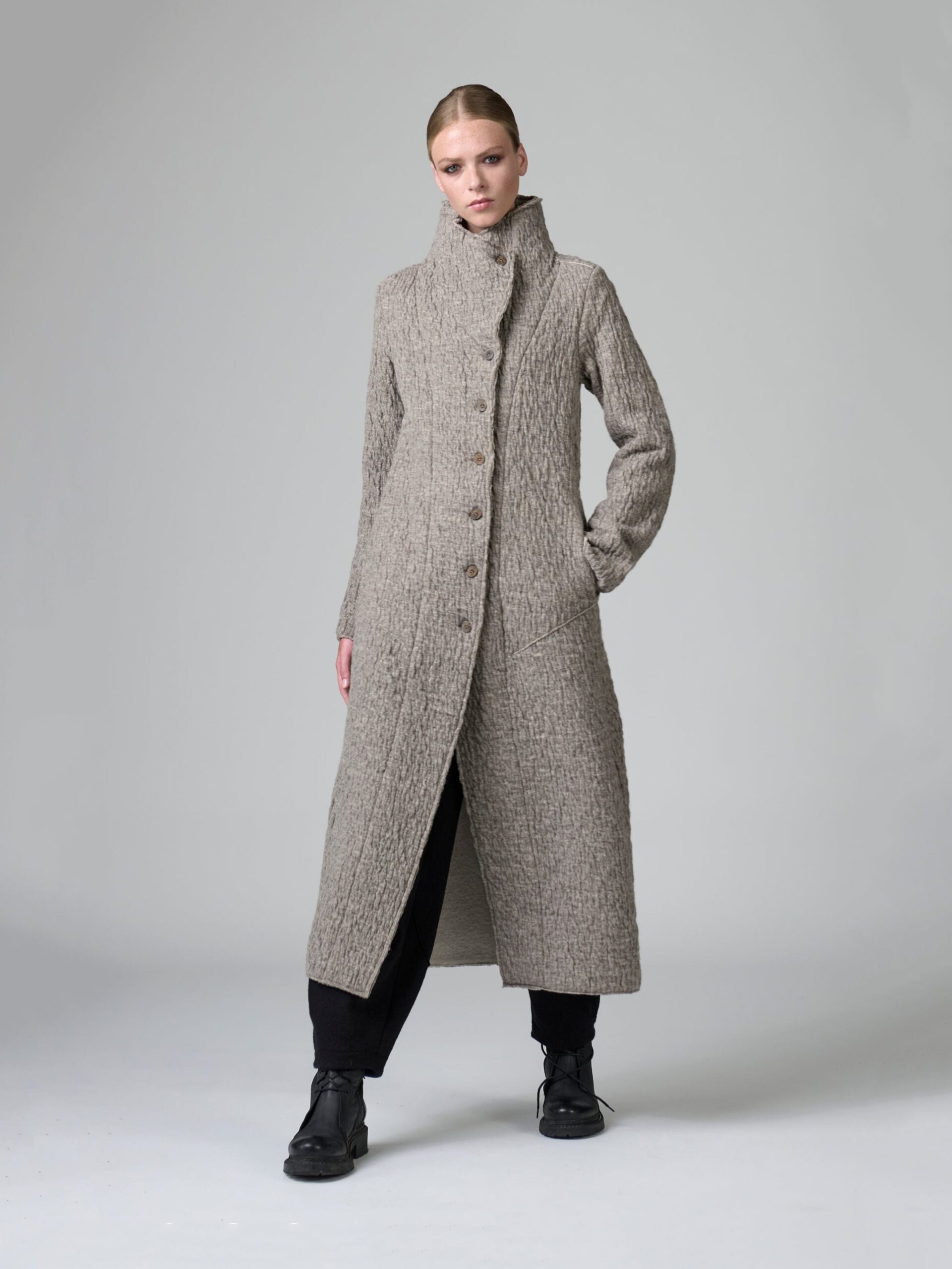 SIGNATURE WOOL COAT TAUPE - Image 2
